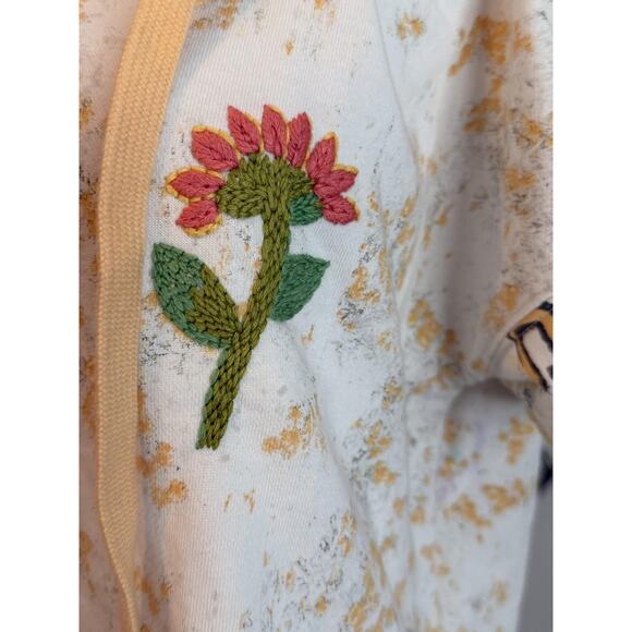 Daily Practice Hoodie Womens XS White Short Sleeve Embroidered Floral Pullover - Picture 4 of 11